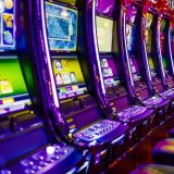 Difference between pokies and slot machines